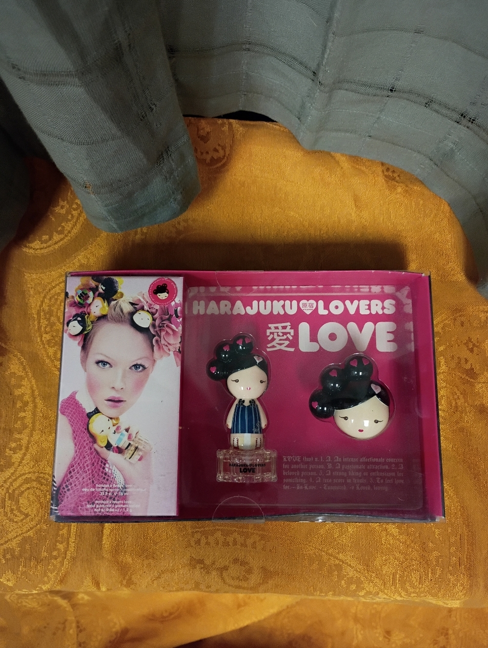NIB Harajuku Lovers Fragrance "LOVE" Boxed Gift Set Perfume 10ml .33oz + Solid